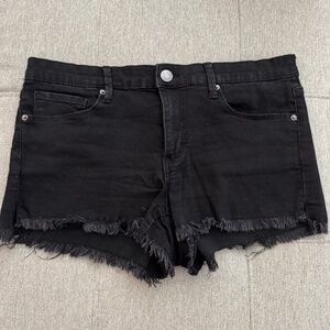 Women’s fringe shorts
